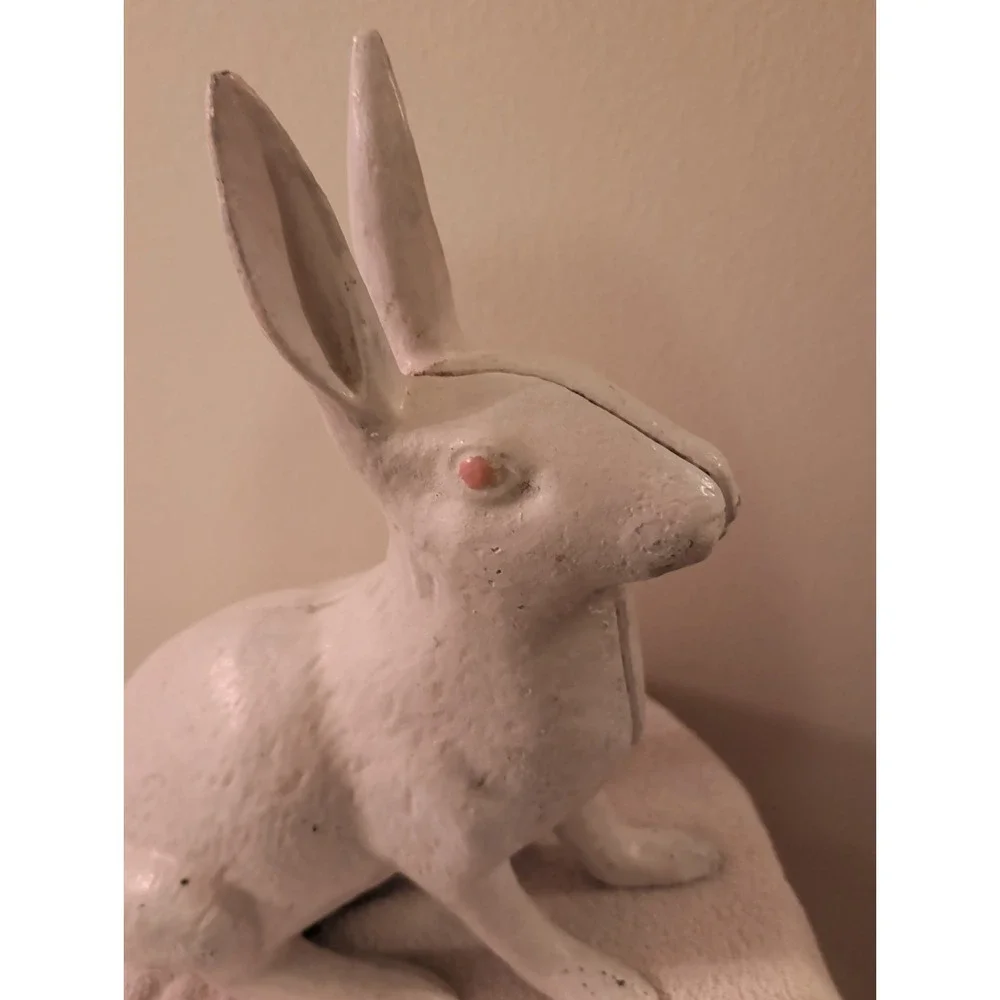 antique cast iron garden bunny  Hubley  Kramer Rabbit White Paint Doorstop.13LBS